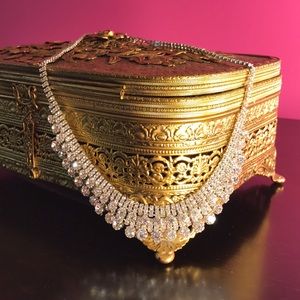 Beautiful Diamond Necklace!